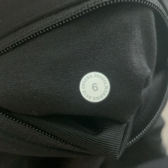 Lululemon Zoned In Tights 27” - Picture 5 of 5